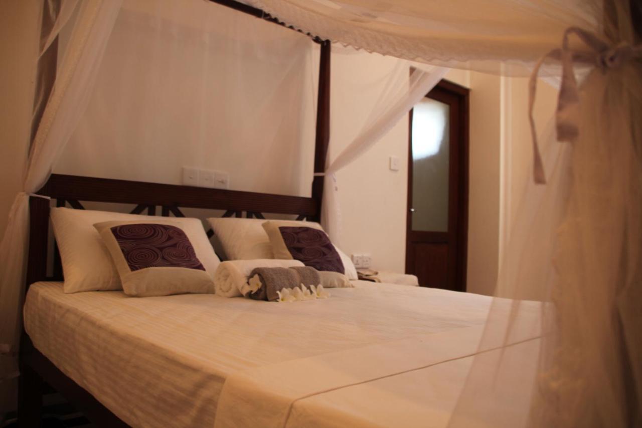 Guesthouse Bodensee Hikkaduwa Eksteriør billede